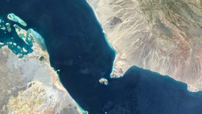 Saudi Aramco: Риски Закрытия Ормузского Пролива и Их Влияние на Рынок Нефти