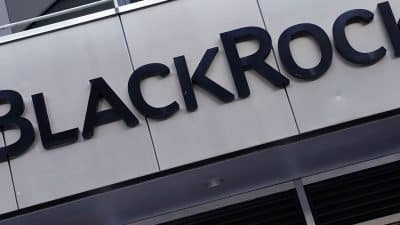 BlackRock запускает токенизированные фонды для стейблкоинов — новый этап в криптоиндустрии