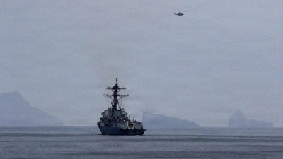США перенаправили 62 судна из‑за блокады Хормуса: последствия для нефти и инвестиций