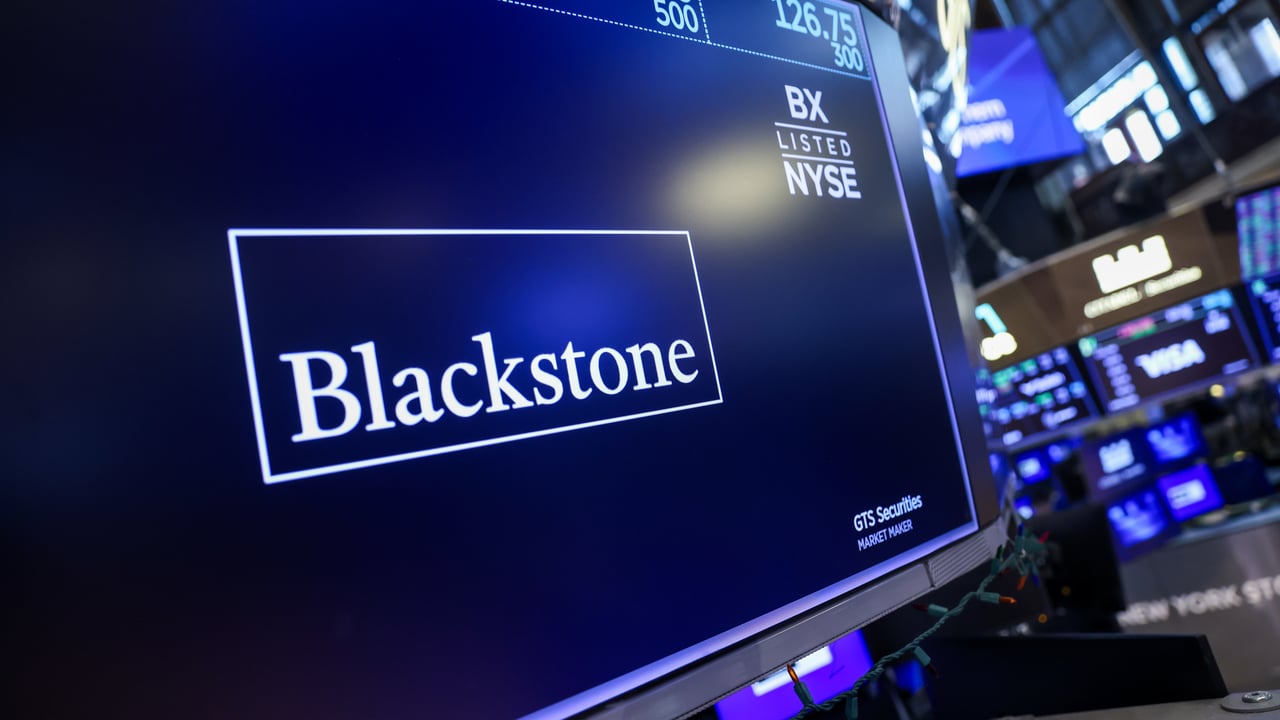 Blackstone покупает Skroutz у CVC: что это значит для e‑commerce в Греции