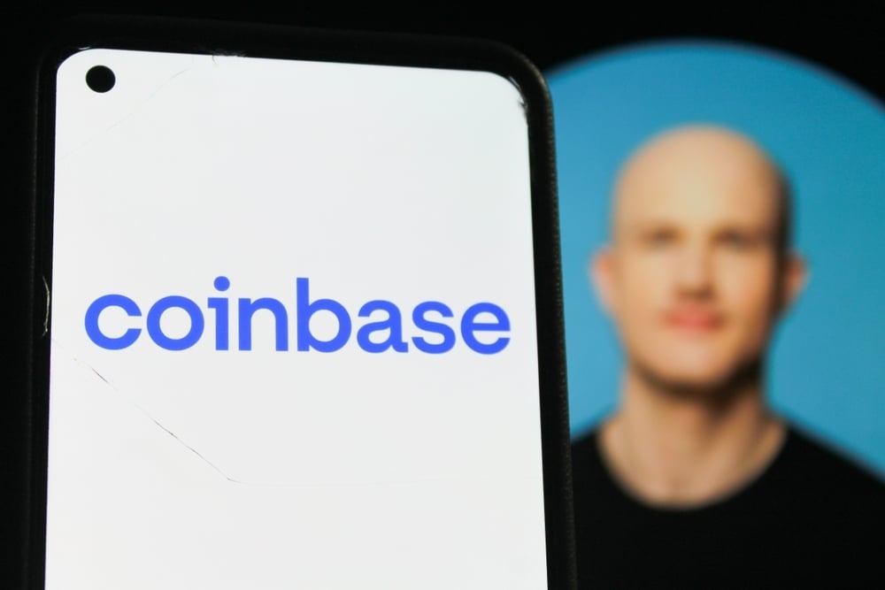Coinbase расширяется на традиционные рынки: золото, нефть и предсказания