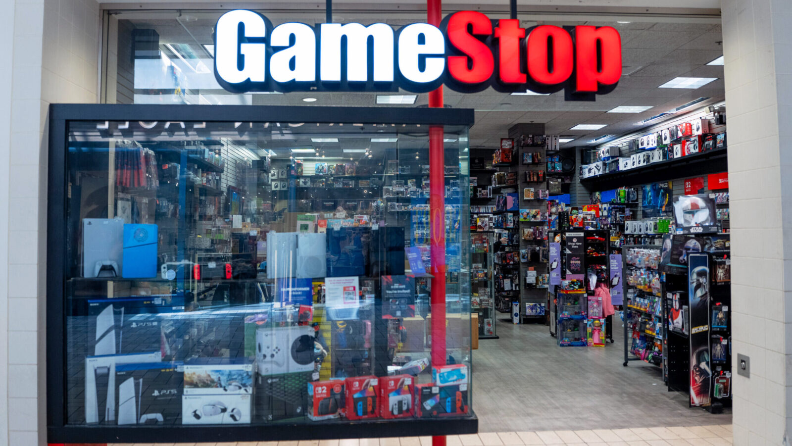 Райан Коэн не раскрывает детали компенсации в сделке GameStop‑eBay – что это значит для инвесторов