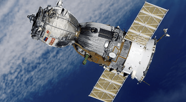 Акции AST SpaceMobile (ASTS) падают: причины и последствия