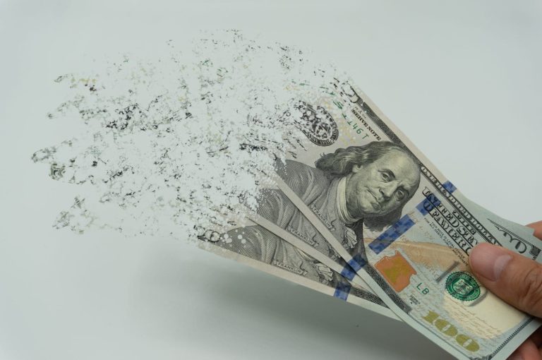 Чамат предупреждает: компании должны доказать ROI от ИИ за 500 дней