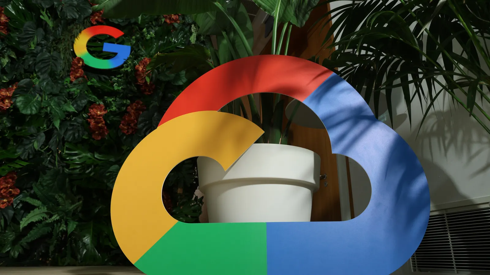 Blackstone и Google запускают новое предприятие в области вычислений как услуги (CaaS)