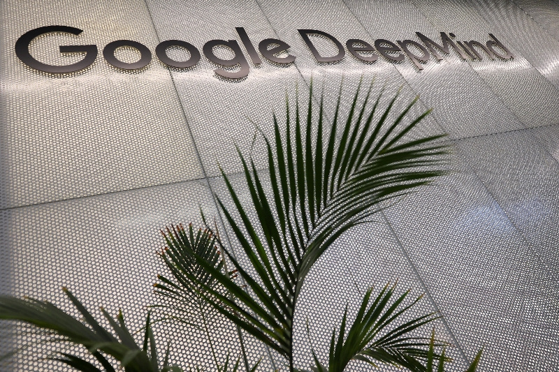 Google DeepMind Нанимает Сотрудников из Contextual AI: Влияние на Рынок AI