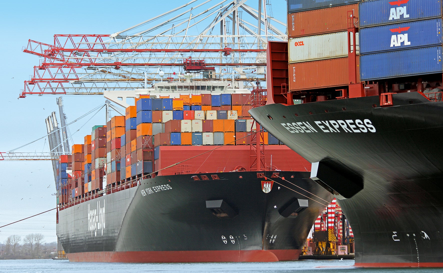 Hapag-Lloyd: Убытки из-за снижения доходов и роста затрат