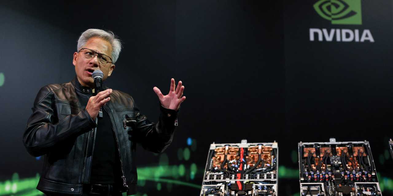 Почему акции Nvidia падают после отчета? Анализ и прогнозы