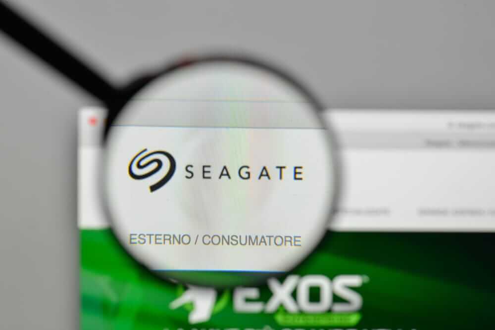 Акции Seagate обрушились: что делать инвесторам?