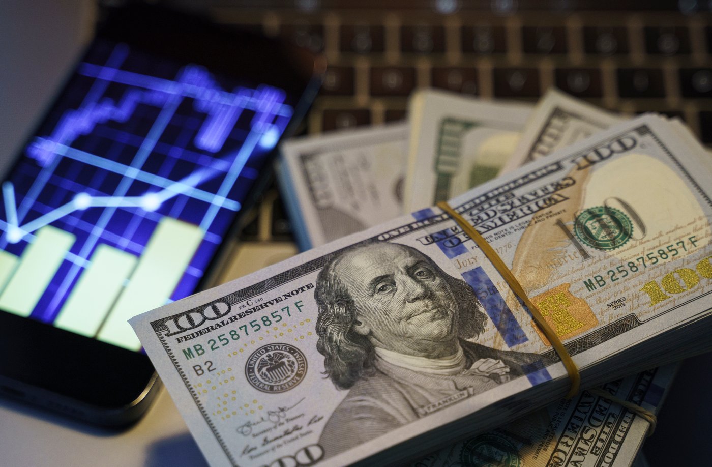 Сравнение iShares Core High Dividend ETF и Vanguard High Dividend Yield ETF (VYM)