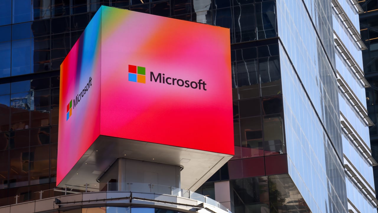 Билл Акман инвестирует в Microsoft: стратегический шаг на рынке технологий