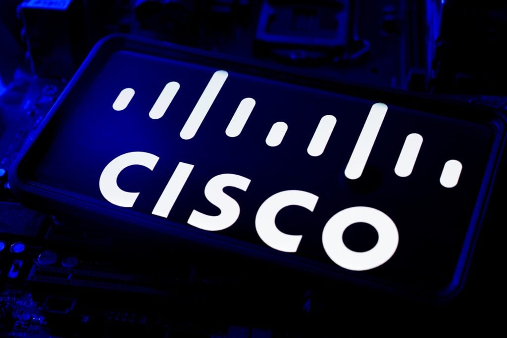 4,000 увольнений в Cisco: перераспределение ресурсов или экономия?