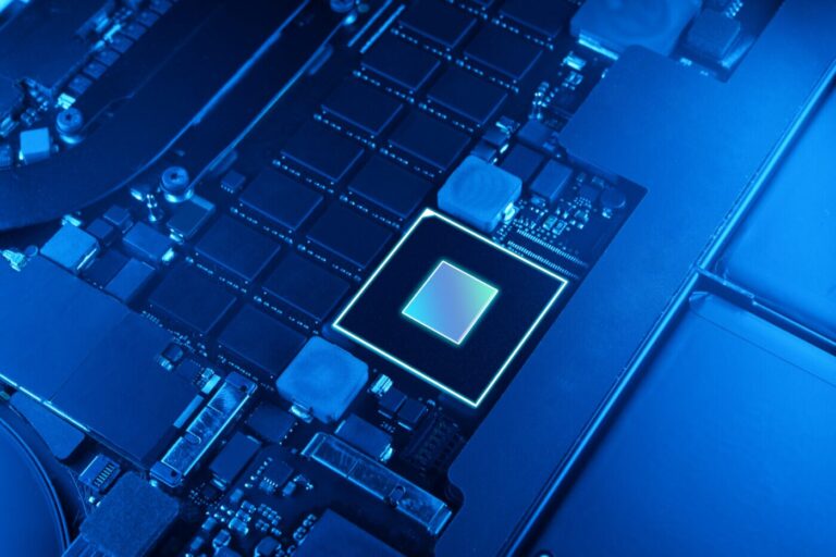 5 причин роста акций Arm Holdings до исторического максимума