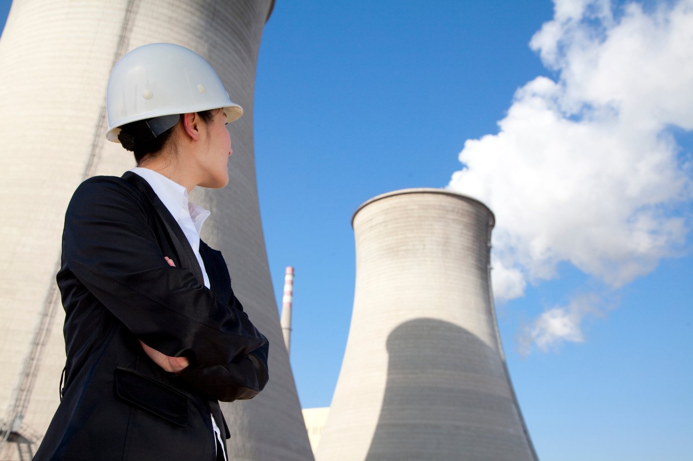 40% роста Oklo: выбираем между Oklo и Uranium Energy